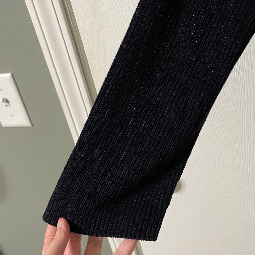 Eileen Fisher Silk Blend Like New Santana Knit V-Neck Navy Sweater Size Large - Picture 4 of 6